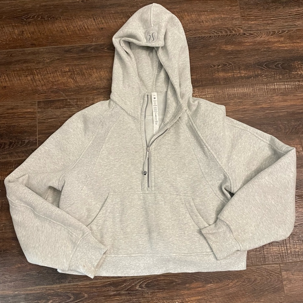 Lululemon Scuba- M/L Half Zip